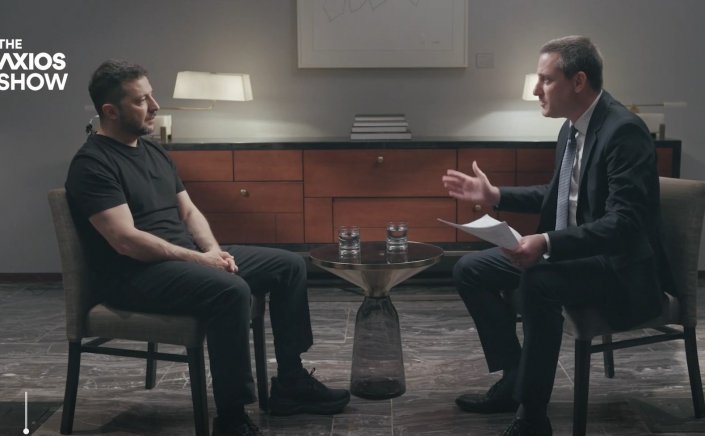 Zelensky asked Trump for Tomahawk missiles: Ο Ζελένσκι ζήτησε πυραύλους Τόμαχοκ από τον Τραμπ [Axios]