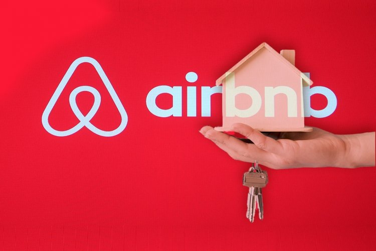 Airbnb Short Term Rentals: Νέο ιστορικό ρεκόρ για τα Airbnb καταλύματα και τις κλίνες!!