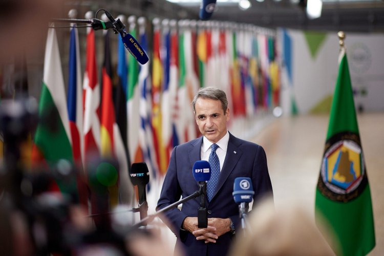 Greek PM at EU Council meeting: «Άμυνα, ανταγωνιστικότητα και στεγαστικό» οι μεγάλες προτεραιότητες της Ευρώπης [Video]