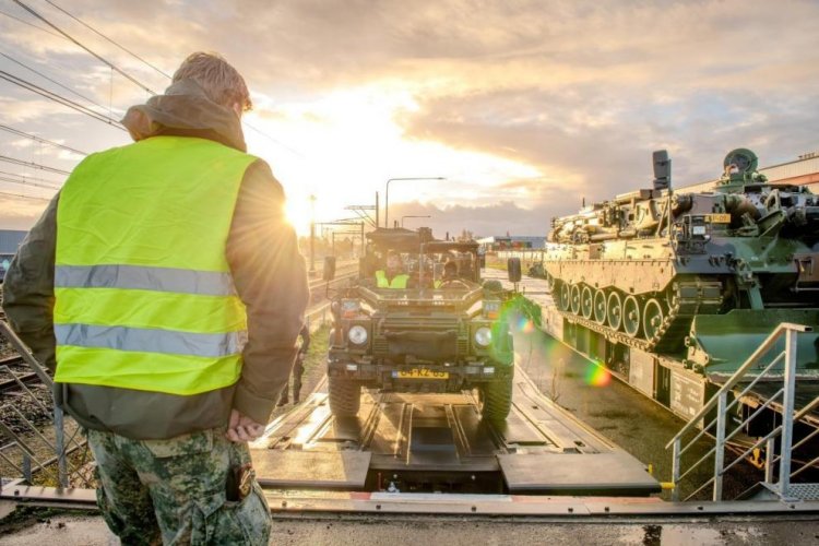 EU-wide Military Mobility: Σχέδιο για τις διασυνοριακές στρατιωτικές μετακινήσεις - «Στρατιωτικό Σένγκεν» - Πλάνο τριών ημερών για «απάντηση» των «27»