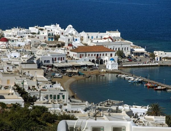 ΜΠΞ: Δέσμιος των εμμονών του ο Κουκάς οδηγείται στο περιθώριο ως μοιραίος θεατής της προόδου που συντελείται ερήμην του