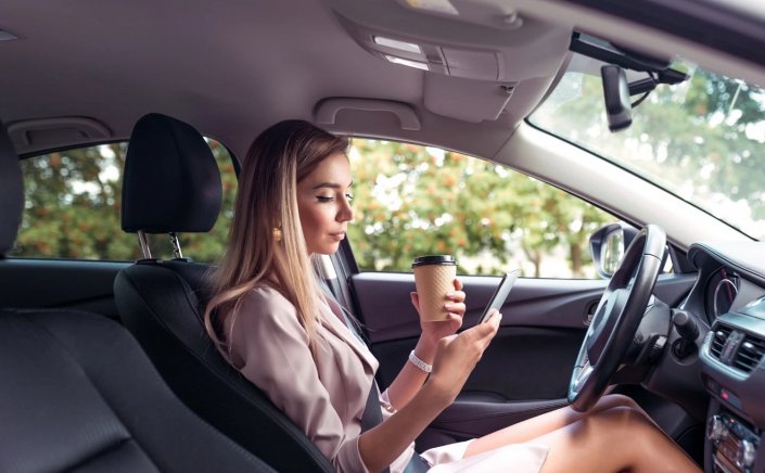 Driving Violations: Πως βλέπουν οι ιδιοκτήτες οχημάτων αν έχουν ηλεκτρονικό ειδοποιητήριο για παράβαση