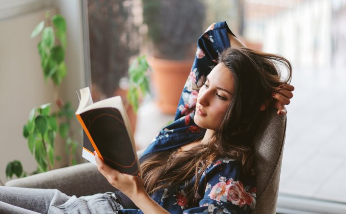 The Neuroscience of Reading: Η Νευροβιολογία της ανάγνωσης!! Πώς το διάβασμα ενός βιβλίου «ξεκλειδώνει» την ηρεμία του Νευρικού Συστήματος!!