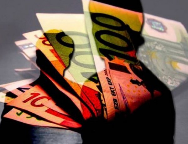 Tax Audits on Bank Accounts: Σαφάρι της Εφορίας!! Στο μικροσκόπιο τραπεζικοί λογαριασμοί, αναλήψεις & πληρωμές!!