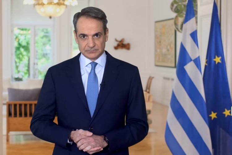 Pm Mitsotakis New Measures: Χάρτη 4 μέτρων ανακοίνωσε ο Πρωθυπουργός - Επιδότηση στο diesel, fuel pass, παρεμβάσεις για αγρότες και ακτοπλοΐα - Τα μέτρα θα ισχύουν για τους μήνες Απρίλιο και Μάιο [Video]
