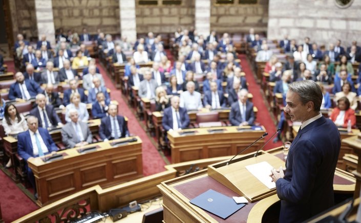 Greek Government Crisis: Το «Γαλάζιο» ρήγμα μεγαλώνει!! Η απειλή των Βουλευτών & ο νέος πονοκέφαλος του Μαξίμου - Γιατί η κάλυψη Λαζαρίδη ρίχνει λάδι στη φωτιά στη ΝΔ!!