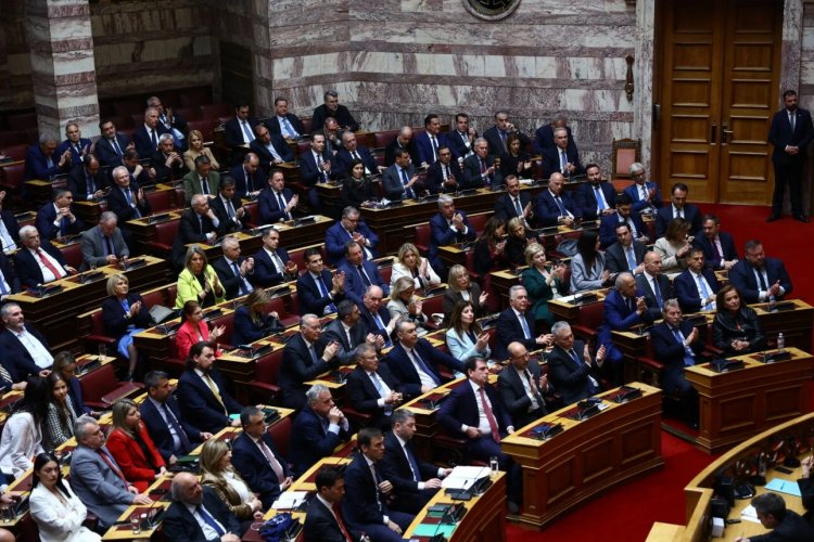 ND MP Rebellion Greece: «Αντάρτικο» από 5 βουλευτές της ΝΔ κατά του επιτελικού κράτους με ανοιχτή επιστολή παραπόνων! «Δεν είμαστε εδώ για να υπηρετούμε το όποιο επιτελείο»