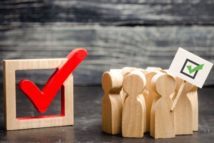 Metron Analysis Poll: «Καμπανάκι» για την κυβέρνηση, «καμπάνες» για την αντιπολίτευση! Πτώση 2,5 μονάδων για τη Νέα Δημοκρατία - Σχεδόν 7 στους 10 κρίνουν αρνητικά το έργο του Πρωθυπουργού!