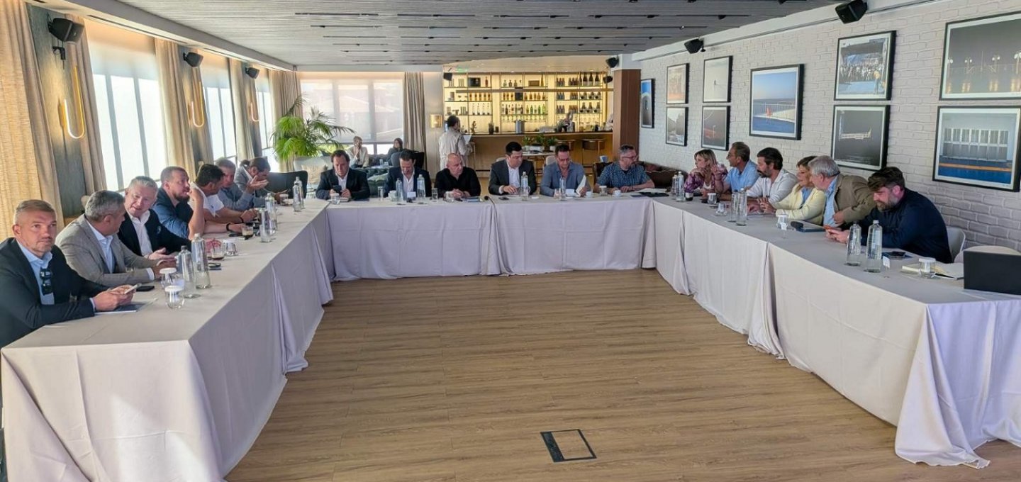 Marine Tourism Regulations: Yachting στην Ελλάδα! SOS από τους φορείς του Θαλάσσιου Τουρισμού - Το παρασκήνιο πίσω από το αίτημα για νέους κανόνες αγκυροβολίας!