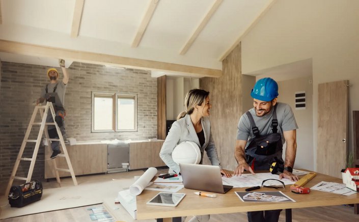 Home Renovation Guide: Ανακαίνιση χωρίς λάθη! Τι πρέπει να γνωρίζουν οι ιδιοκτήτες για άδειες, ένσημα και μπάζα!