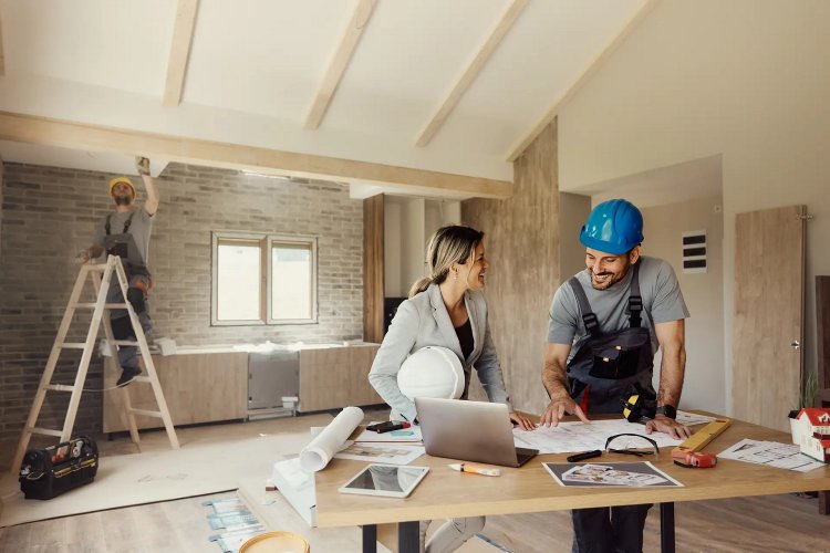 Home Renovation Guide: Ανακαίνιση χωρίς λάθη! Τι πρέπει να γνωρίζουν οι ιδιοκτήτες για άδειες, ένσημα και μπάζα!