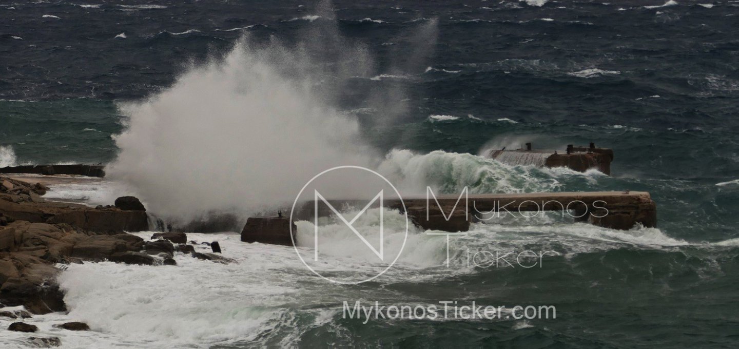 Cyclades Ferry Cancellations 9 bf: Απαγορευτικό απόπλου το Σάββατο 3/10/26  σε Πειραιά, Ραφήνα & Λαύριο! Όλες οι αλλαγές στα δρομολόγια των Κυκλάδων λόγω ανέμων 9 bf!