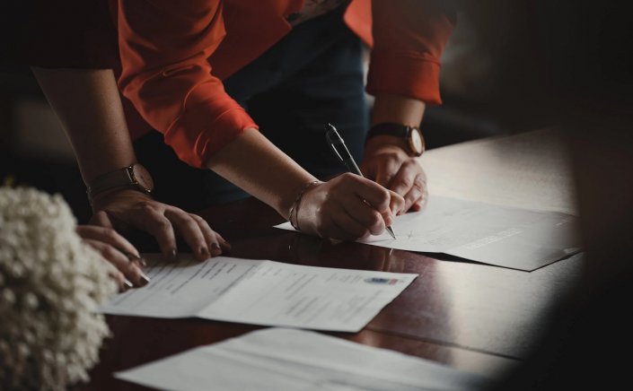 Inheritance Tax Greece Guide: Πώς να αποφύγετε τις παγίδες στην εφορία! 6 SOS σημεία για τις κληρονομιές - Μυστικά για αφορολόγητα όρια και προθεσμίες!