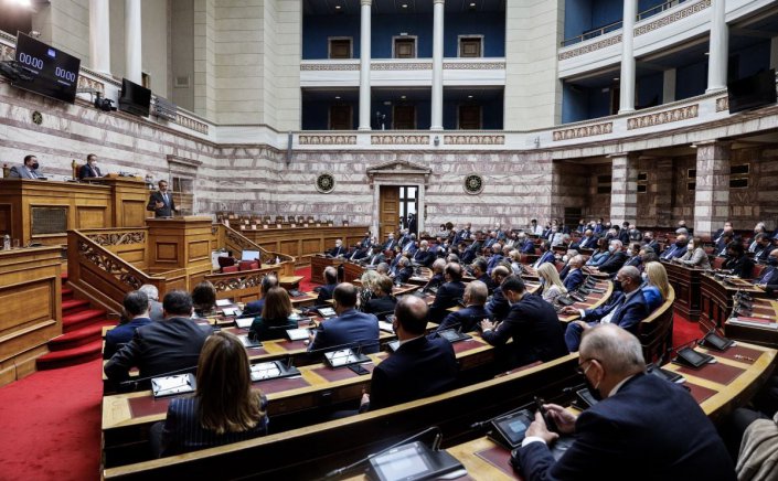 ND MPs vs Local Mayors: Εσωκομματικός «εμφύλιος» στη ΝΔ! Γαλάζιοι βουλευτές εναντίον Δημάρχων & Αντιπεριφερειαρχών - Γιατί οι βουλευτές της επαρχίας φοβούνται τους «τοπικούς άρχοντες»