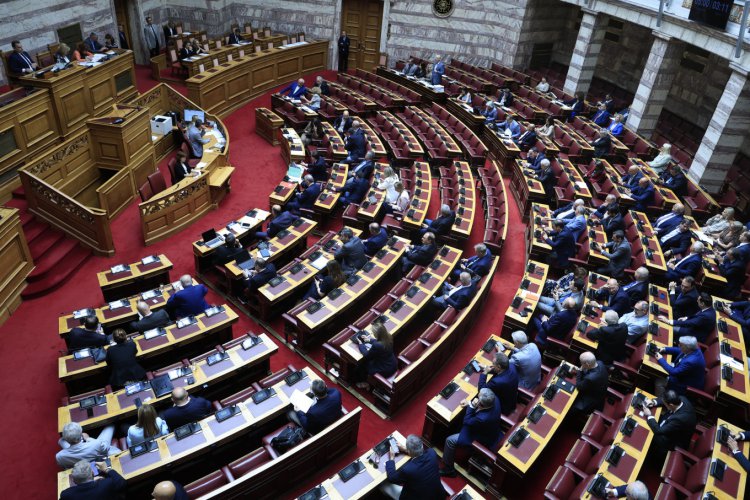 Constitutional Reform Proposal: Συνταγματική Αναθεώρηση! Η πρόταση της Νέας Δημοκρατίας για μη κρατικά Πανεπιστήμια, επιστολική ψήφος εντός Επικράτειας & ευθύνη Υπουργών!