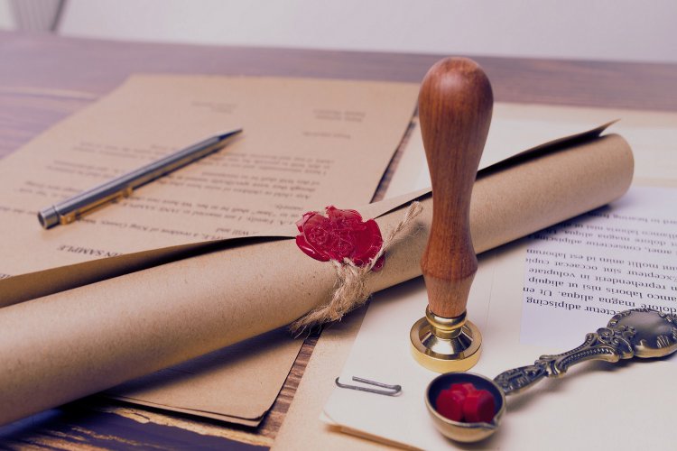 New Inheritance Law: Νέο κληρονομικό δίκαιο! Όλες οι αλλαγές από τον Σεπτέμβριο σε διαθήκες & χρέη - Οι ανατροπές σε νόμιμη μοίρα, χρέη, συντρόφους [ΦΕΚ]