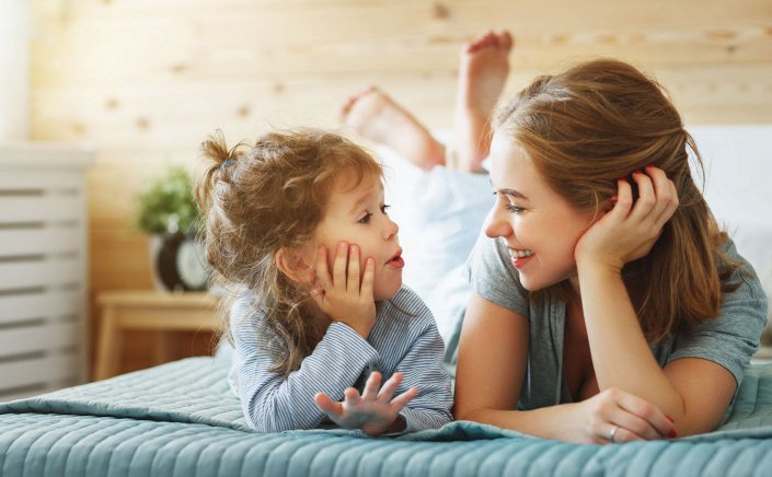 Linguistic Imprinting: Η δύναμη των λέξεων! Πώς οι αυθόρμητες ατάκες των γονιών διαμορφώνουν τον ψυχισμό του παιδιού!
