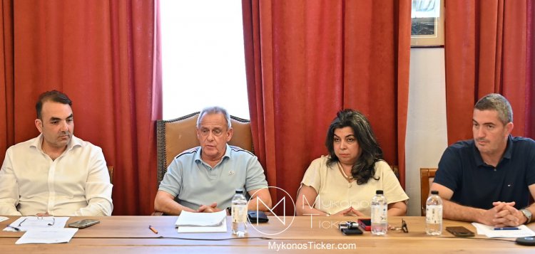 Χρήστος Βερώνης: Θεσμική Συνέχεια, Σταθερότητα και Συνεργασία ως πυλώνες διακυβέρνησης της Μυκόνου [Video]