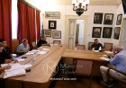 Mykonos Municipal Committee: Ο Δήμος δρομολογεί δράσεις σε Παιδεία, Περιουσία, Εργασία και Water Security του Νησιού [Analysis]