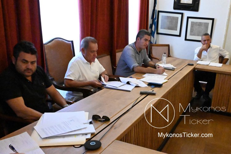 «Όταν η Κριτική γίνεται Ομολογία»: Η Σημασιολογική Ανατροπή του Χρήστου Βερώνη που αποδομεί την «Αντιπολίτευση Κενού», νομιμοποιεί το Άρθρο 32 και περιχαρακώνει την Καθυστέρηση ως «Υπό Αίρεση» Γνώρισμα Αποκλειστικά της Πράξης, ποτέ της Απραξίας 
