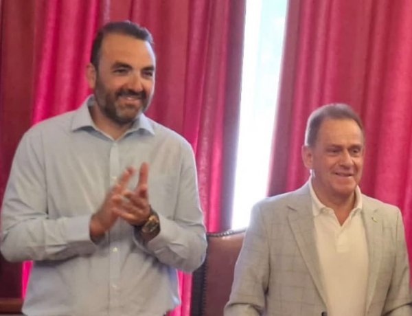 President of Mykonos Council  - Σταύρος Γρύμπλας: «Με ενότητα, δουλειά και αποτέλεσμα, συνεχίζουμε μπροστά»