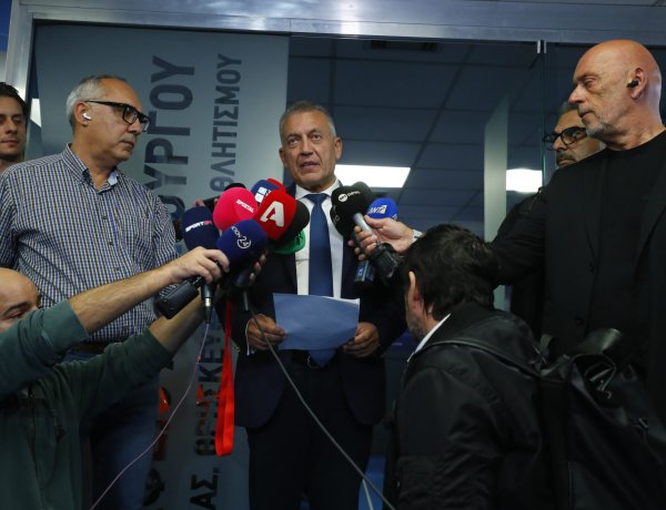 Γιάννης Βρούτσης: Εκλογές στην ΕΟΚ το ταχύτερο δυνατό, με «νέα καθαρή εντολή των σωματείων» - «Όλοι μαζί πρέπει να κλείσουμε αυτή την πληγή»