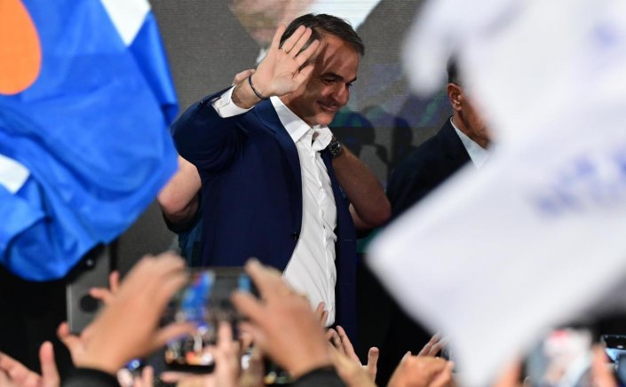 Party Factionalism: Πολιτικές ισορροπίες και μηνύματα ενότητας στην επέτειο της ΝΔ! Τα παρασκήνια της εκδήλωσης, το κλίμα και η σημασία των απουσιών!