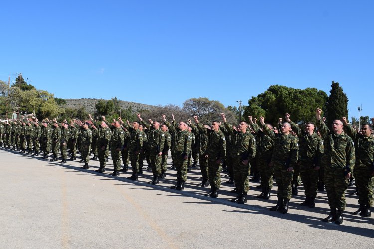 Military Conscription Surge - Δ' ΕΣΣΟ 2026: Στο «φουλ» τα 11 Κέντρα Εκπαίδευσης! Μπλόκαραν τα Κέντρα Εκπαίδευσης Νεοσυλλέκτων & τι ισχύει για όσους έλαβαν φύλλο κατάταξης για Νοέμβριο του 2026!