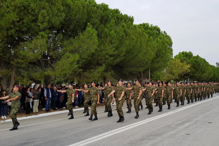 Defense Transformation: Όλες οι αλλαγές σε Στρατό, Ναυτικό & Αεροπορία! Εκτεταμένη αναδιοργάνωση με Drones, δορυφόρους και αλλιώς η θητεία!