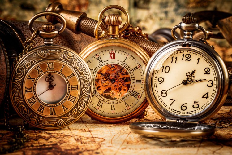 End of Daylight Saving Time: Αλλαγή ώρας! Στις 04:00 τα ξημερώματα, οι δείκτες των ρολογιών πρέπει να μετακινηθούν μία ώρα πίσω και να δείξουν 03:00!
